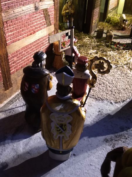 Datei:Weise als Dreiherrschaft; Rückansicht mit Wappen.jpg