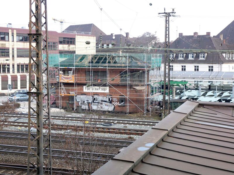 Datei:2010-02-20 Abriss Schrankenposten 8 (1).jpg