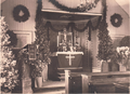Altarnische der Holzkirche, 1927.png