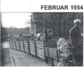 Faschingsumzug des Quelle-Kindergartens Austraße, Februar 1954 <span class="smw-highlighter" data-type="8" data-state="inline" data-title="Hinweis" title="Urheber: unbekanntErstellungsdatum: 1954Lizenz: cc-by-sa-4.0"><span class="smwtticon note"></span><span class="smwttcontent">Urheber: unbekannt<br>Erstellungsdatum: <!--LINK'" 0:283--><br>Lizenz: cc-by-sa-4.0</span></span>