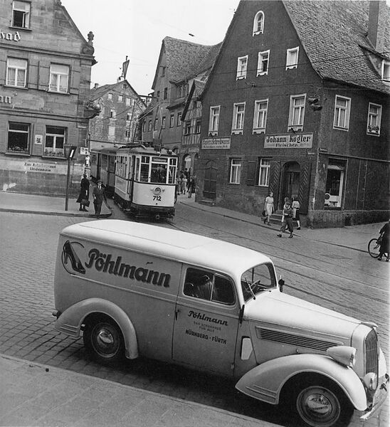 Datei:Königstraße 46, 48 etc.jpg