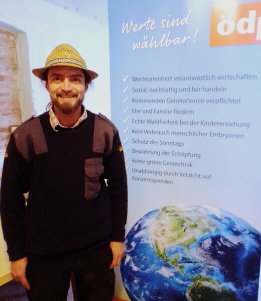 Datei:ÖDP-Pressefoto Tristan Billmann 202412.jpg