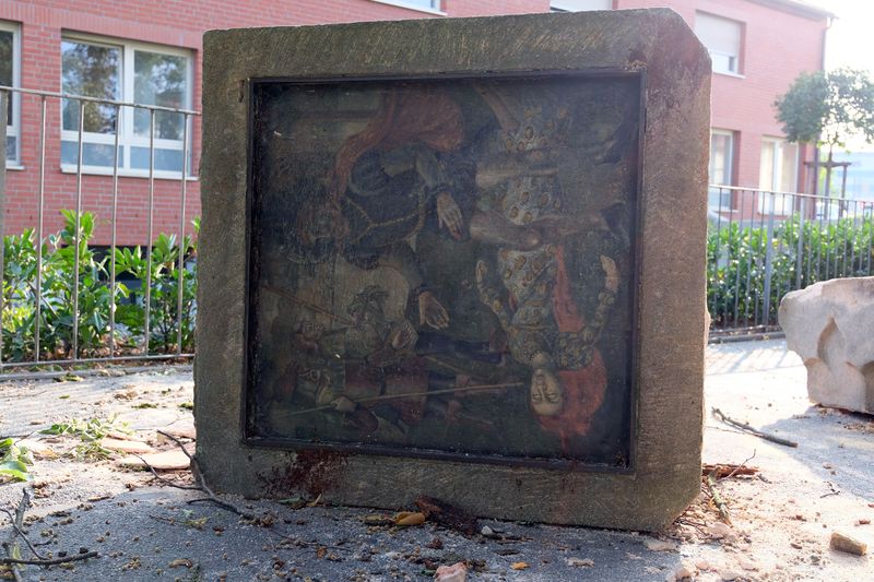 Datei:Martersäule Zerstörung 5.jpg