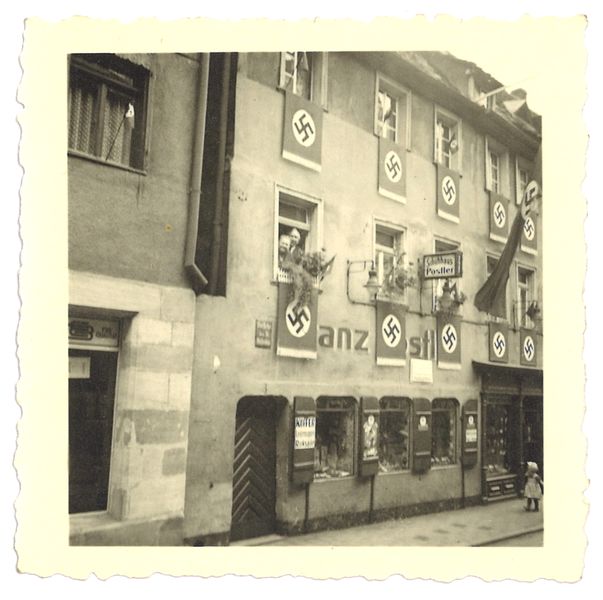 Datei:Wasserstraße 3 NS-Zeit.jpg