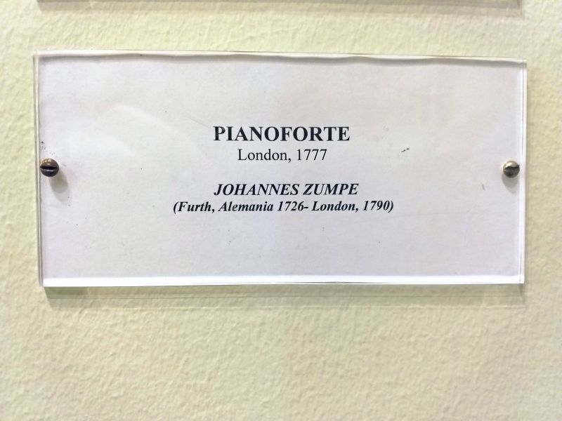 Datei:2020-03-02 Tafelklavier Zumpe (4).jpg