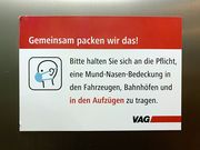 Covid 19 Schild U-Bahn.jpg