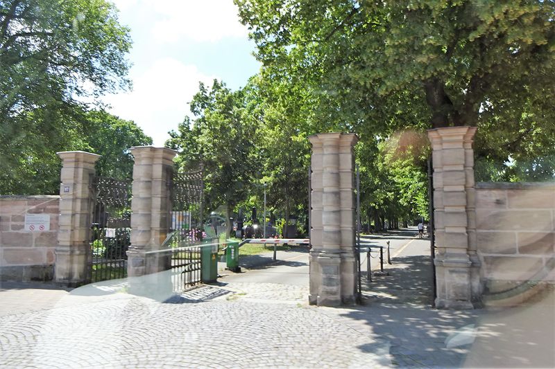 Datei:Friedhof 32.jpg