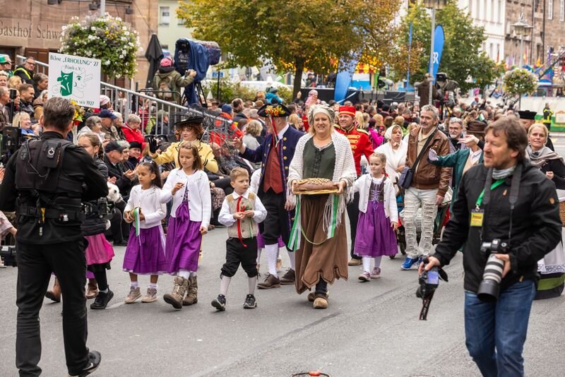 Datei:Erntedankfestzug Okt 2024 18.jpg