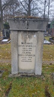 Grab Dinkelspühler.jpg