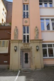 Königswarterstraße 58 Innenhof 08 2019.JPG