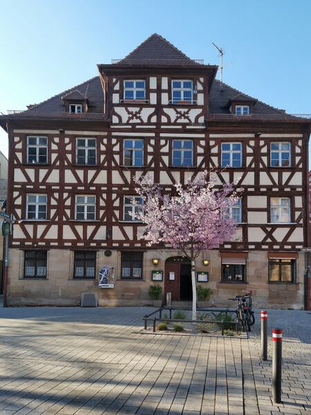 Datei:Zum Tannenbaum April 2023.jpg