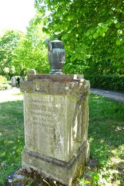 Alte Grabmal Kunst 7.jpg