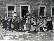 Kindergarten1909.jpeg