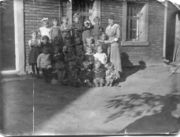 Kindergarten1909.2.jpeg
