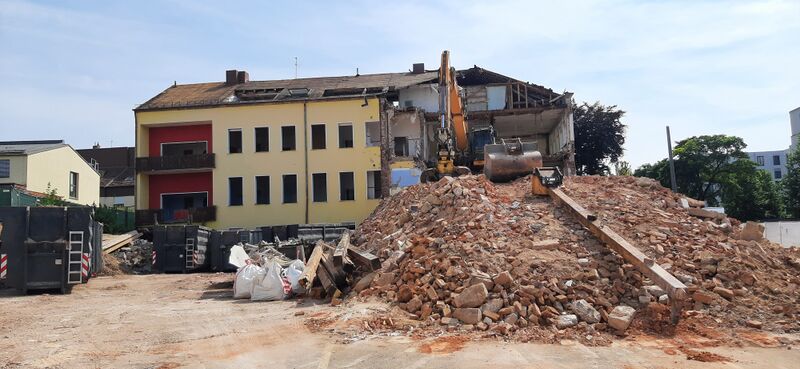 Datei:Kinderheim Abriss (3).jpg