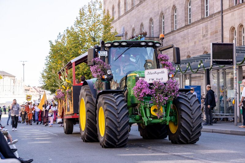 Datei:Erntedankfestzug Sept 2023 105.jpg