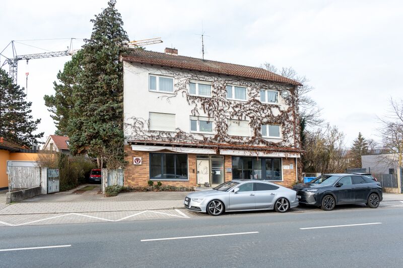 Datei:Friedrich-Ebert-Straße 17 Dez 2025.jpg