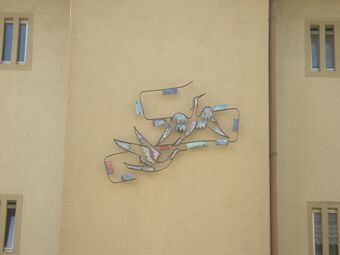 Komotauer Str. 18-24 Drahtplastik IV.JPG