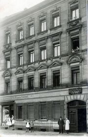 AK Amalienstraße 25 ngl 1920.jpg