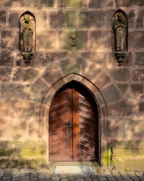 Datei:Kirche peter und paul fuerth01.JPG