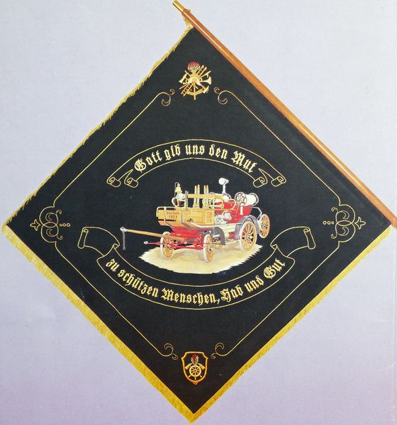 Datei:FFW Stadeln Fahne Trossingen.jpg