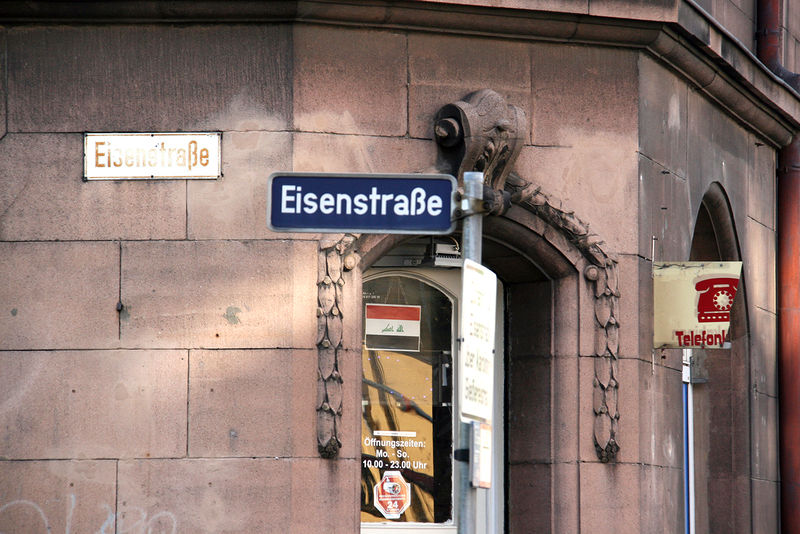 Datei:Schild Eisenstraße.jpg