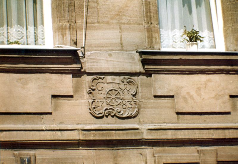 Datei:Angerstraße 2-3 Mühlenzeichen 1974 img906.jpg