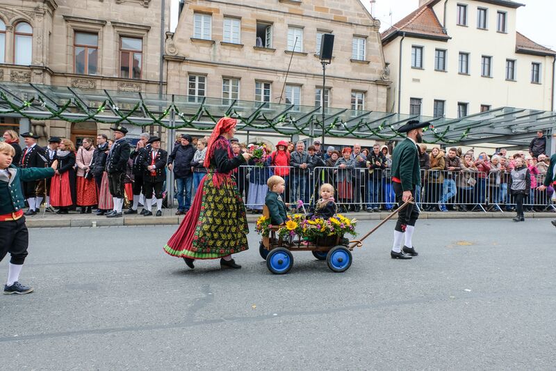 Datei:Erntedankfestzug Okt 2019 70.jpg