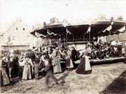 Kirchweih in Burgfarrnbach ca 1915.jpg