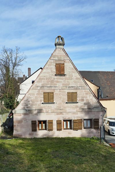 Datei:Vach Lohstraße 8 02 2020 3.JPG