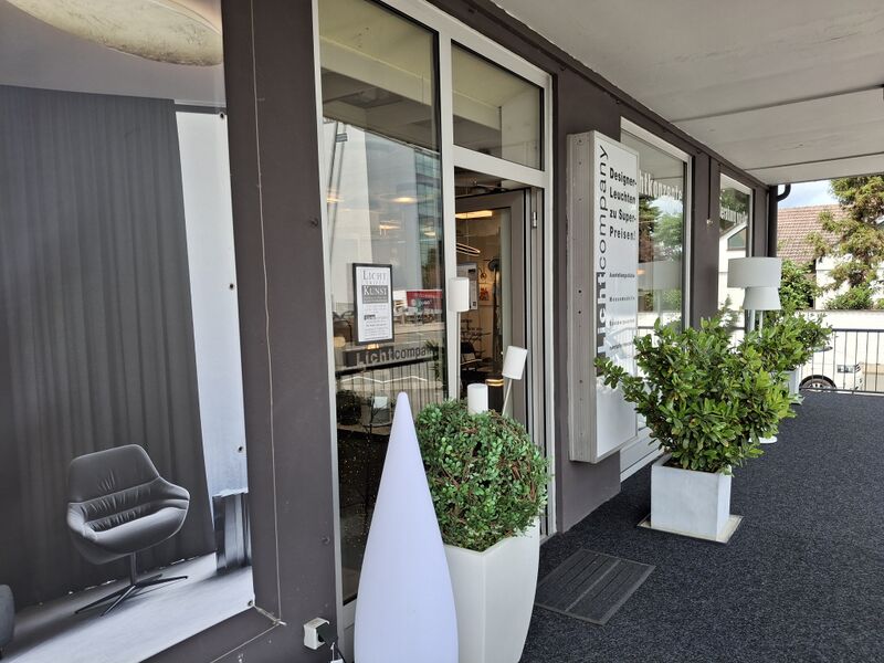 Datei:Lichtcompany Eingang.jpg