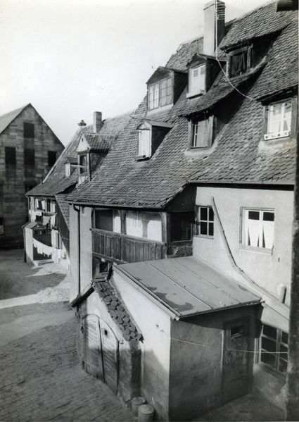 Datei:Fraveliershof img187.jpg