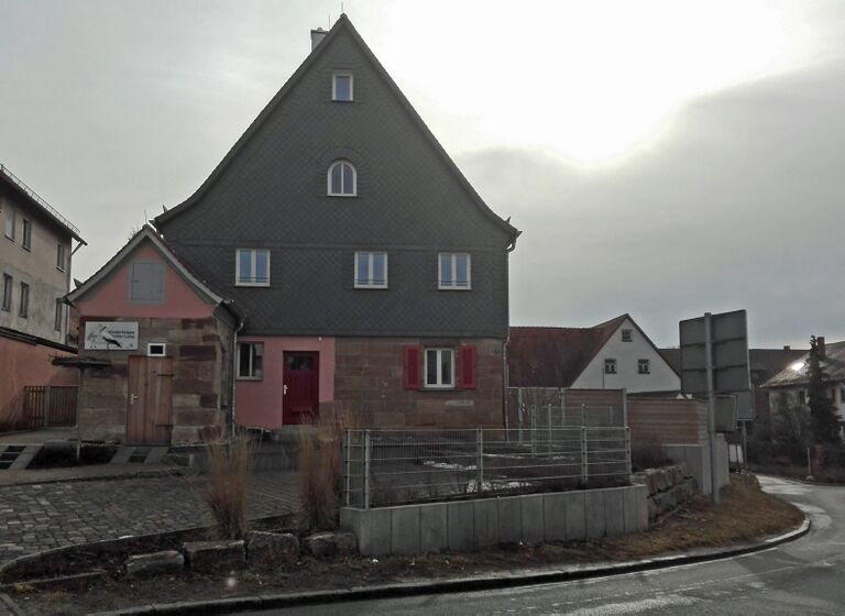 Stadeln Storchenhaus 2017.jpg