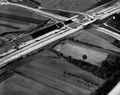 Die Kanalbrücke in Vach über die Herzogenauracher Straße ist fast fertig (1970)