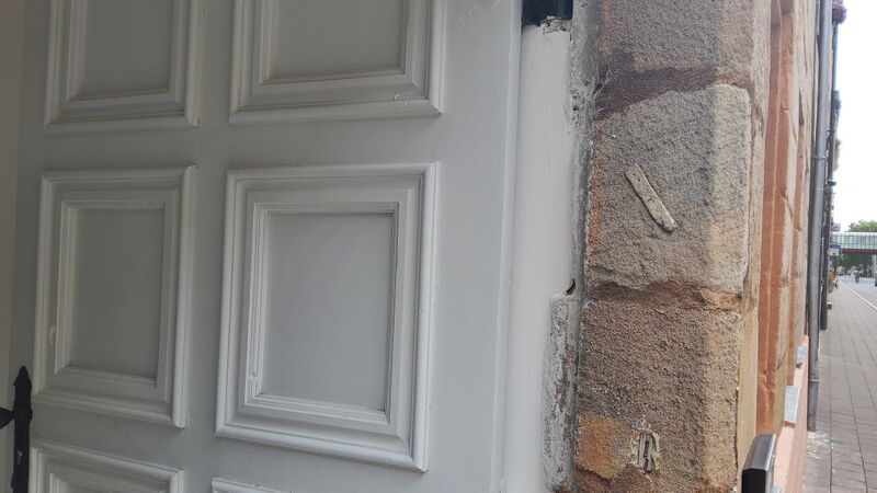 Datei:Mesusa, Bäumenstraße 3.jpg