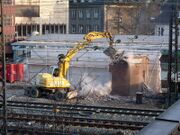 2010-03-05 Abriss Schrankenposten 8 (5).jpg