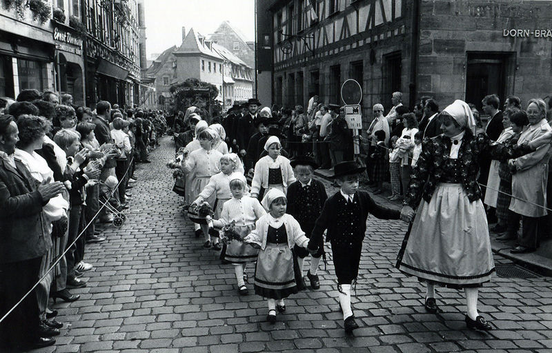 Datei:Kärwaumzug gustav fw.jpg