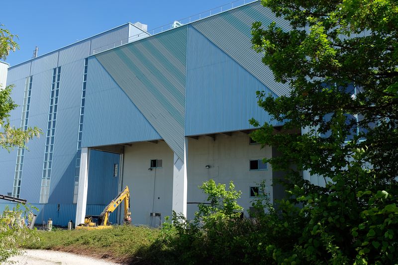 Datei:Müll-Schwelbrennanlage 3.jpg