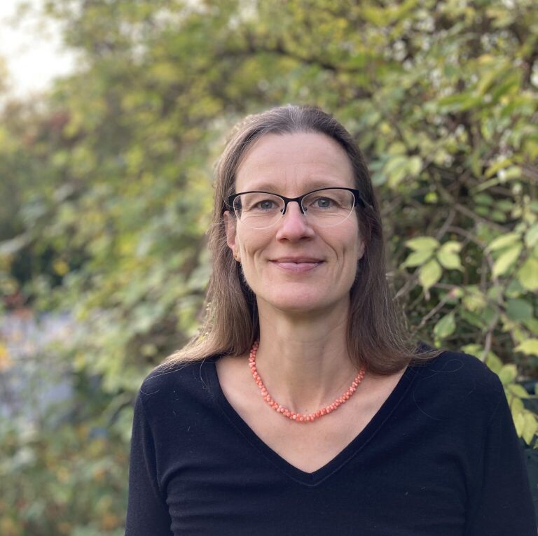 Pressefoto Bettina Sorge 300dpi-1536x1532.jpg