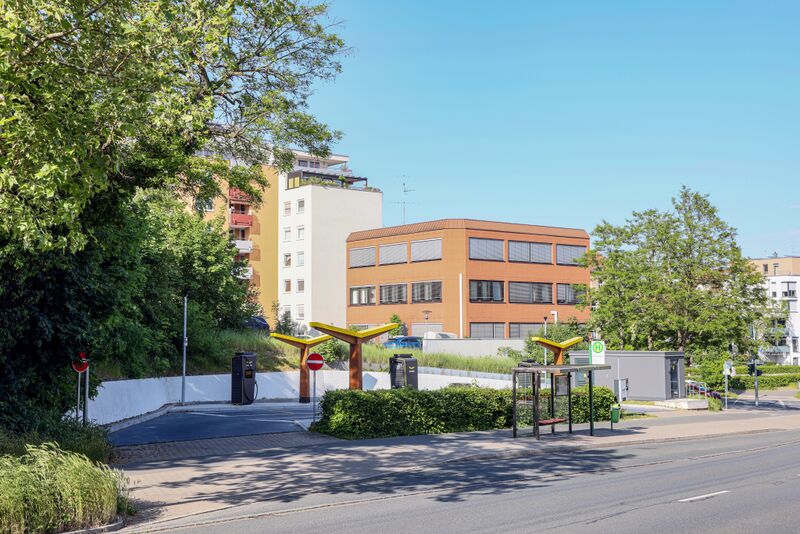 Datei:E-Tankstelle Hochstraße Mai 2023.jpg