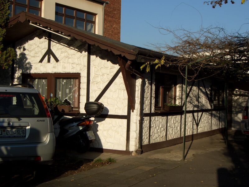 Datei:Pizzeria Bologna 2006.jpg