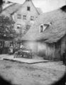 Ehem. Gaststätte Zur Mist´n - im Vordergrund die Mistgrube, 1890