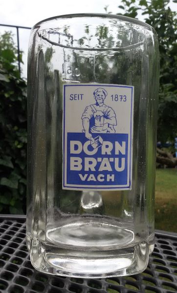 Datei:Bierglas Dornbräu Vach.jpg