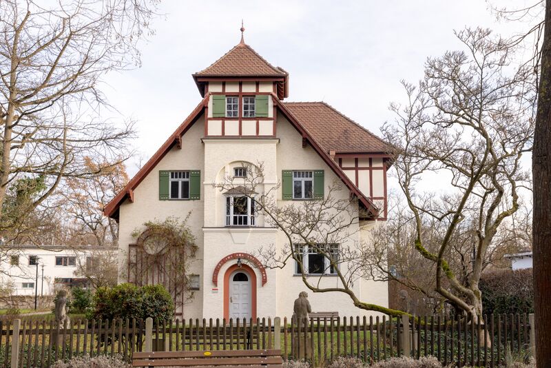 Datei:Otto-Seeling-Promenade 33 Dez 2022 1.jpg