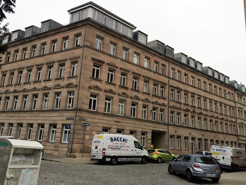 Datei:Sommerstraße 16, 18, 20.JPG