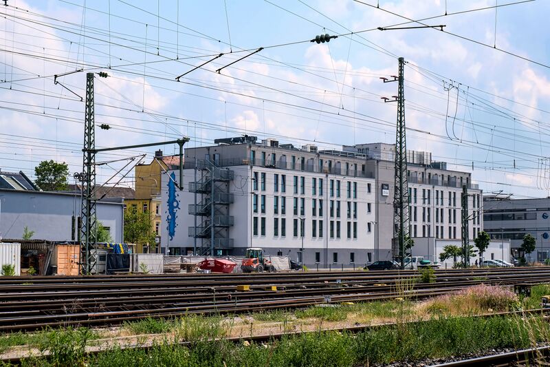 Datei:Niu Hotel Juni 2023.jpg