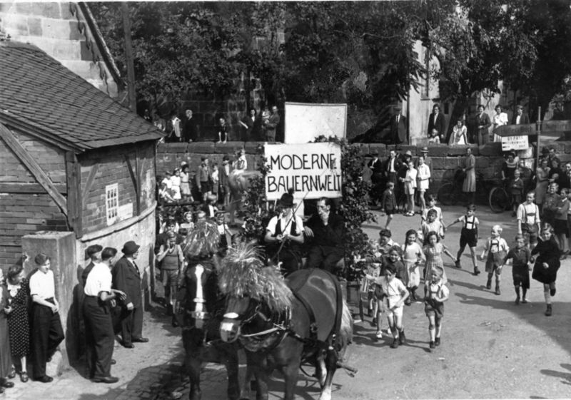 Datei:Poppenreuther Kärwa 1948.jpg