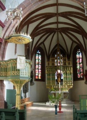 St.Michaelis Innen.jpg