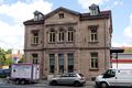 Letztes noch stehende Gebäude (Comptoir-Gebäude) der <a class="mw-selflink selflink">Brauerei Evora & Meyer</a> in der  im Juni 2020. Das Gebäude wurde 1893 von der  hierher versetzt, um Platz für die neue, repräsentative Evora Villa zu schaffen.