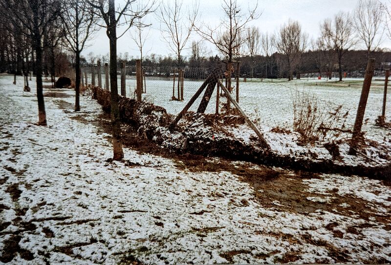 Datei:NL-FW 04 883 KP Schaack Hochwasser Freibad Dez 1993.jpg